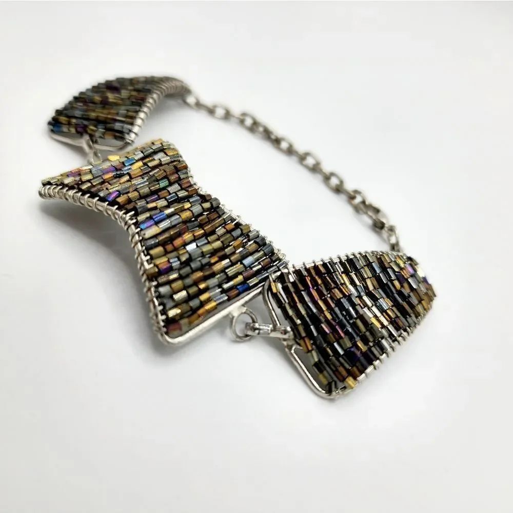 Artisan Silver irradescent beaded bracelet